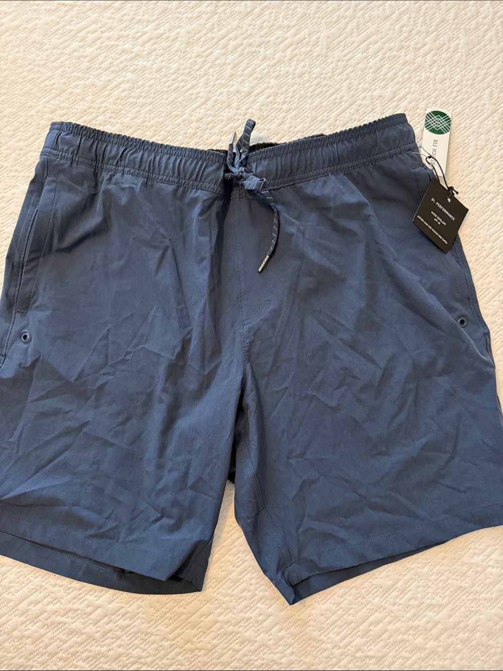 Men's 01 Algo gym to swim air tech textured short 8 NWT Navy XL